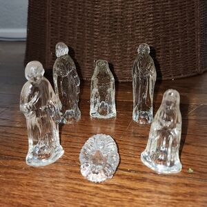 Unique Glass Miniature Nativity Scene